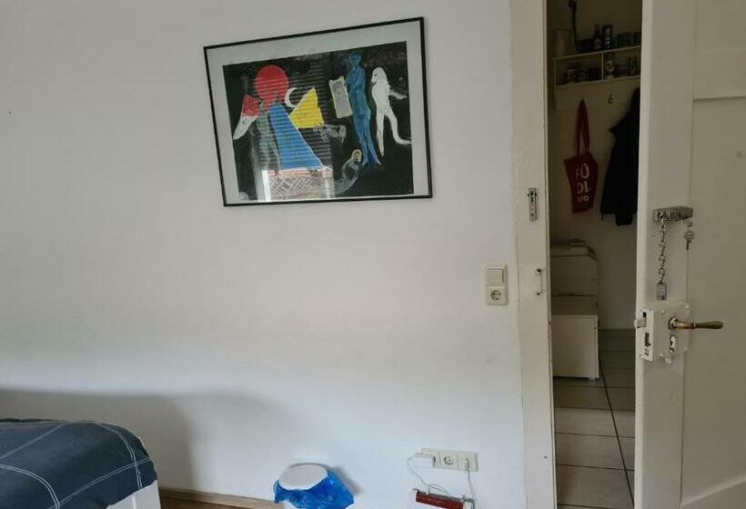 פנסיון Charmantes Helles Zimmer Zentrumnah Und Naturnah