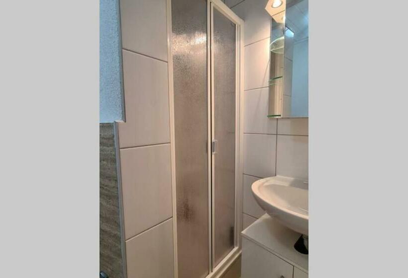 פנסיון Charmantes Helles Zimmer Zentrumnah Und Naturnah