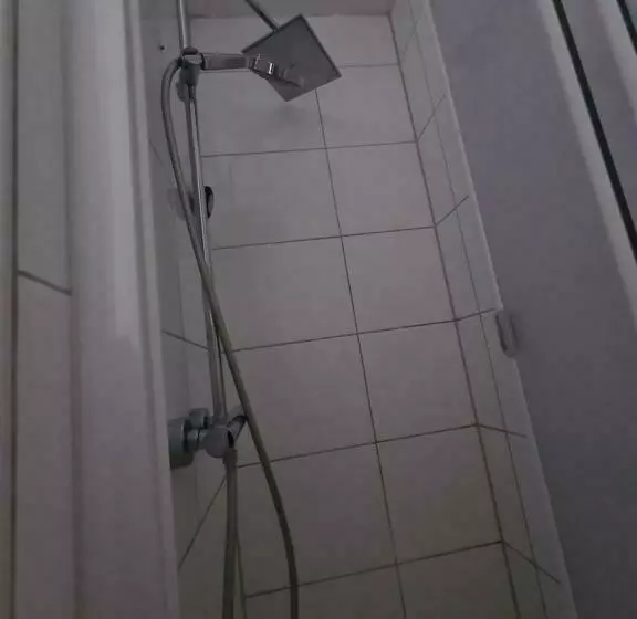 Majatalo Charmantes Helles Zimmer Zentrumnah Und Naturnah