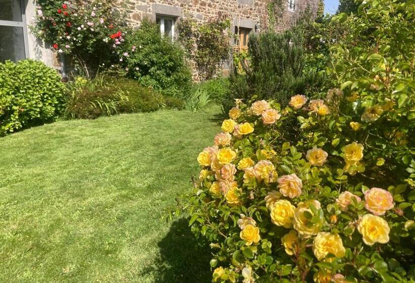 Nocleg ze śniadaniem Chambres D Hôtes Du Moulin à Papier