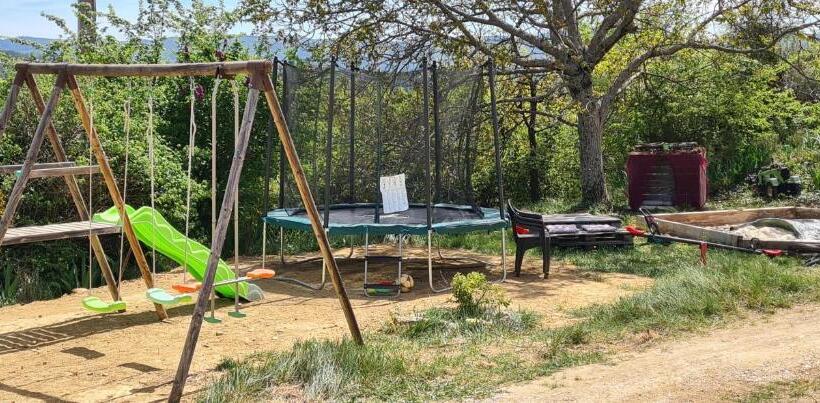 مبيت وإفطار Hébergements Insolites Détente En Luberon