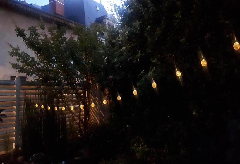 مبيت وإفطار Le Moulin Neuf De Parenty