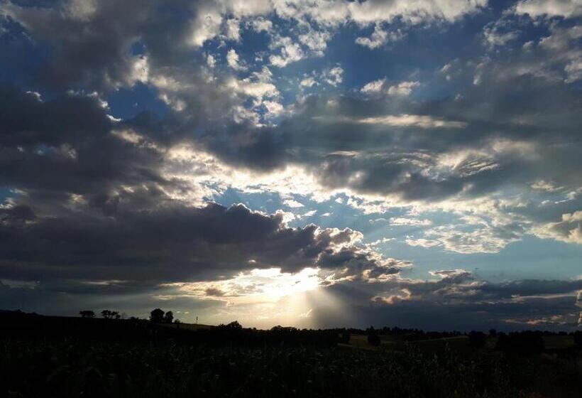 مبيت وإفطار Le Moulin Neuf De Parenty