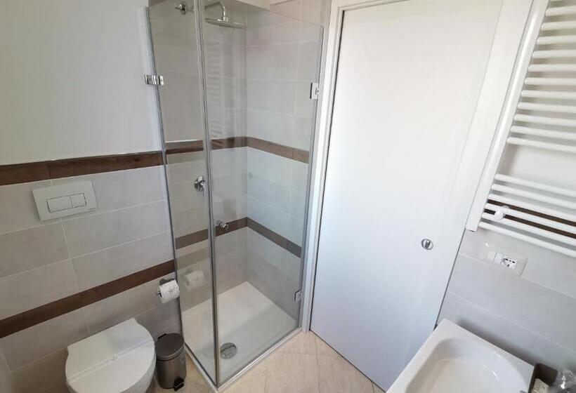 ベッドアンドブレックファースト Le Métro