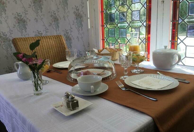 Bed and Breakfast Manoir De L Epine