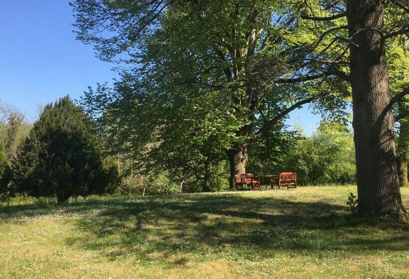 Bed and Breakfast Manoir De L Epine