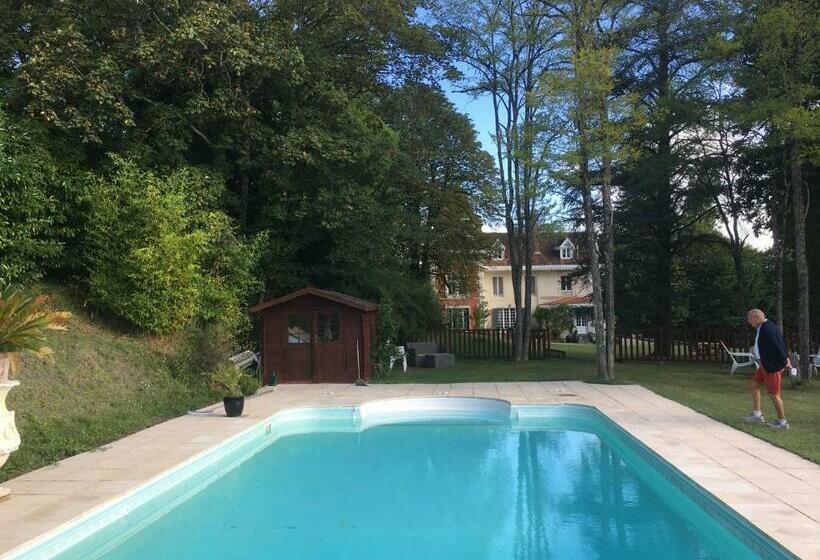 Bed and Breakfast Manoir De L Epine