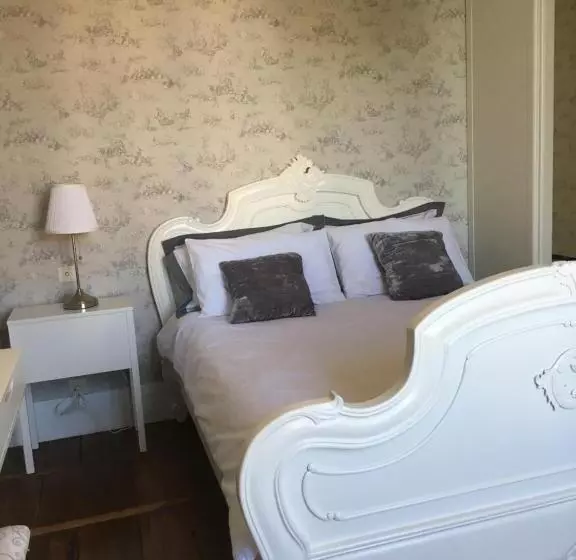 Aamiaismajoitus (B&B) Manoir De L Epine