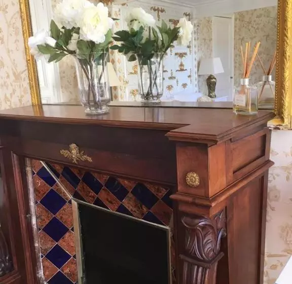 Aamiaismajoitus (B&B) Manoir De L Epine