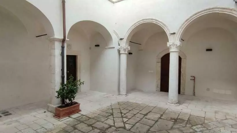 تختخواب و صبحانه San Marciano Luxury Rooms