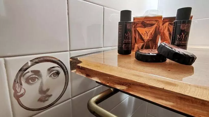 تختخواب و صبحانه San Marciano Luxury Rooms