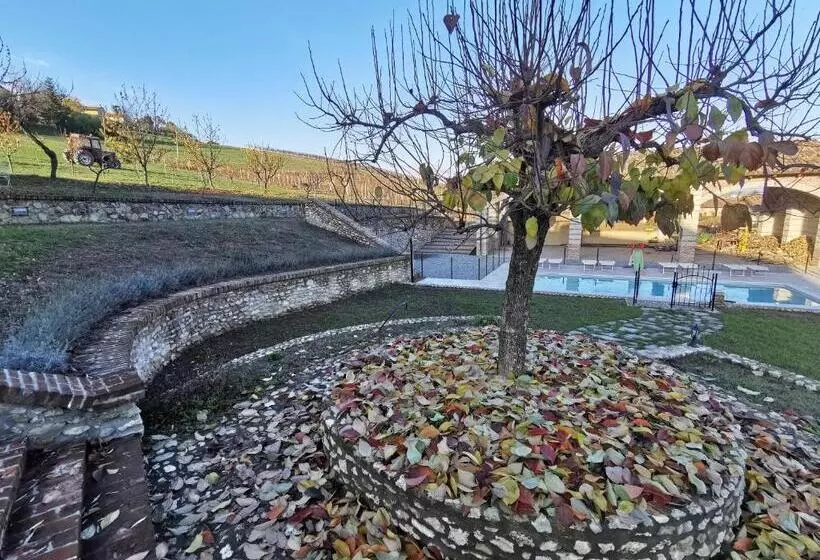 ホテル Agriturismo Airale