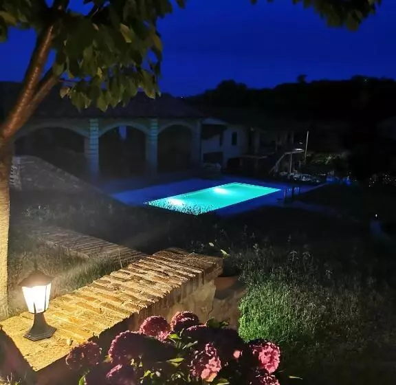 ホテル Agriturismo Airale