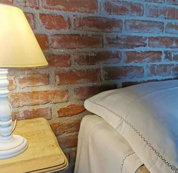 ホテル Agriturismo Airale