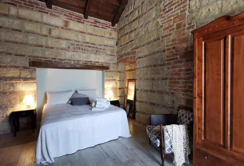 ホテル Agriturismo Airale