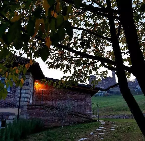 ホテル Agriturismo Airale