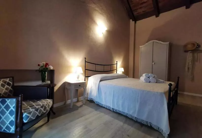 ホテル Agriturismo Airale