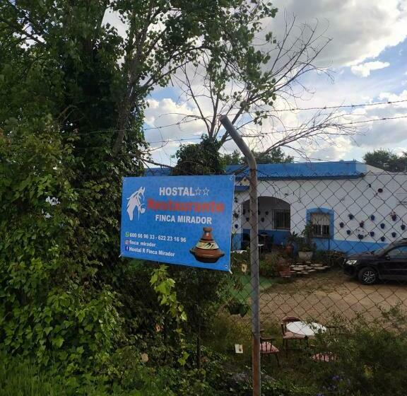 ホテル Hostal Finca Mirador