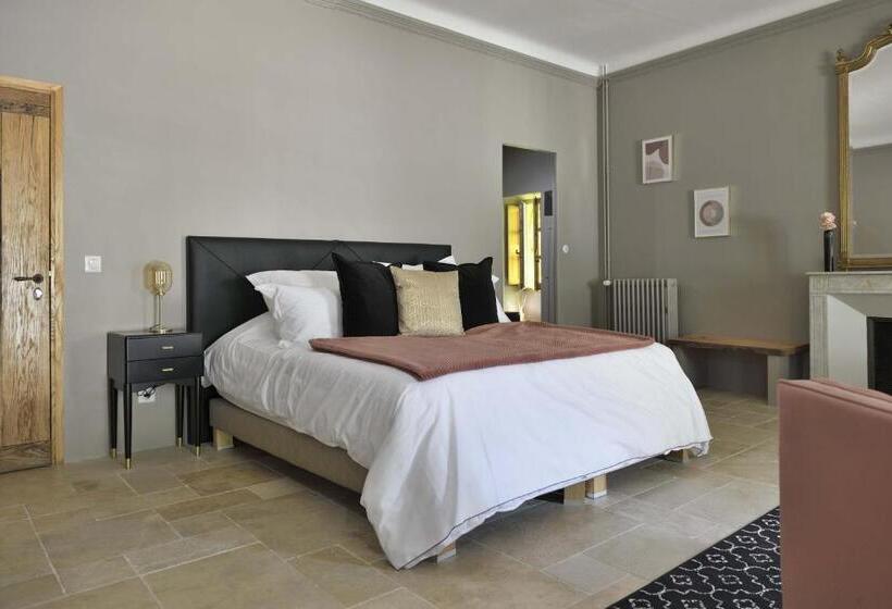 Отель La Maison De Lourmarin