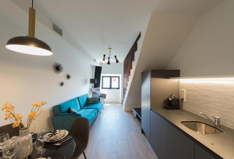 Santa Catalina Suites Gijón