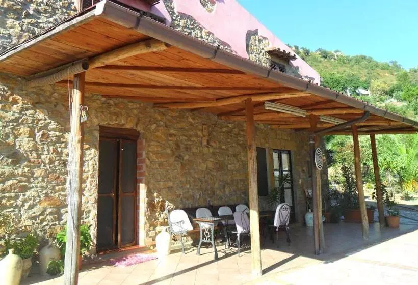 Bed and Breakfast Alla Finestra Sul Parco