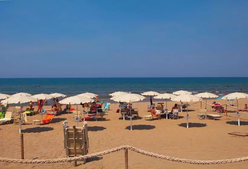 ベッドアンドブレックファースト La Locanda Del Mare