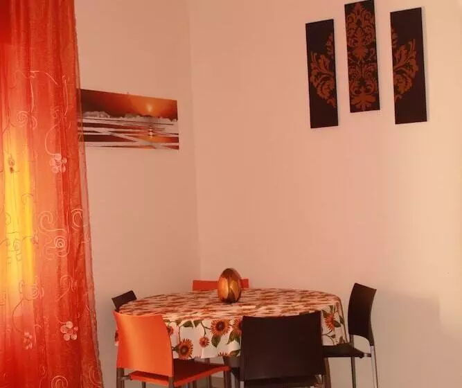 تختخواب و صبحانه Pousada Noir