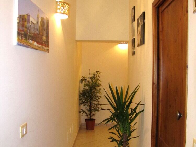 住宿加早餐  Pousada Noir