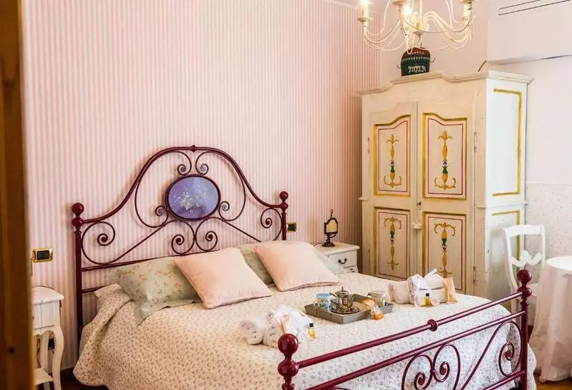 Bed and Breakfast Ripa Medici, Camere Con Vista E Parcheggio Incluso