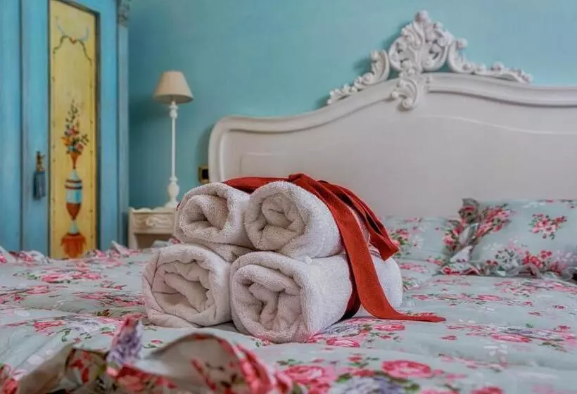 Bed and Breakfast Ripa Medici, Camere Con Vista E Parcheggio Incluso