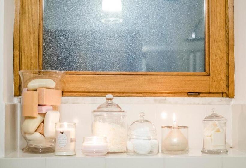 تختخواب و صبحانه Ripa Medici, Camere Con Vista E Parcheggio Incluso