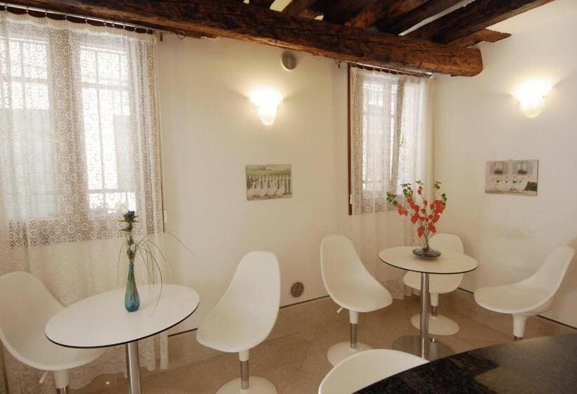 Bed and Breakfast Santa Margherita Guest House