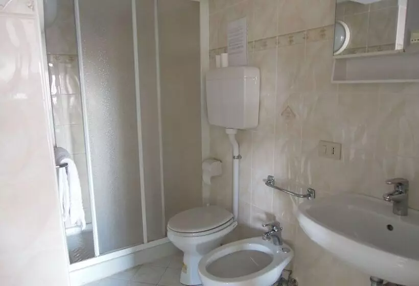 مسافرخانه Casa Linger