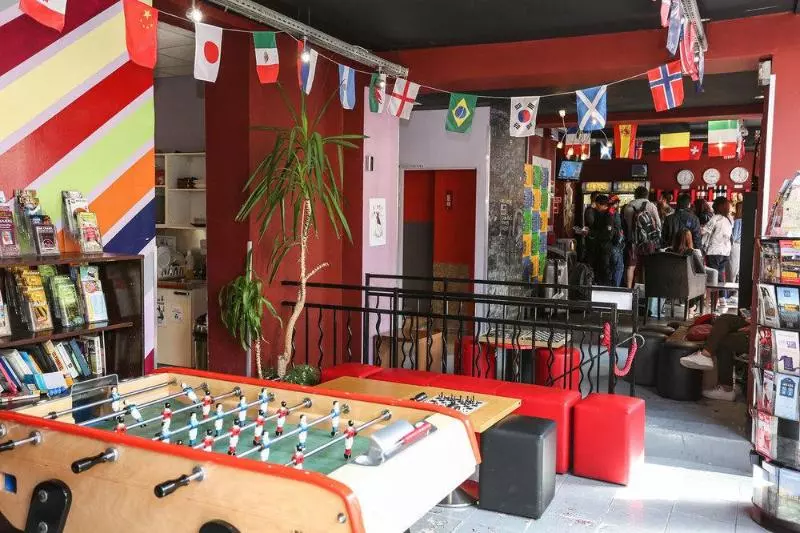 Хостел Le Montclair Montmartre By River