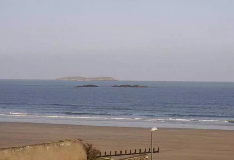 ホテル Alpha Océan