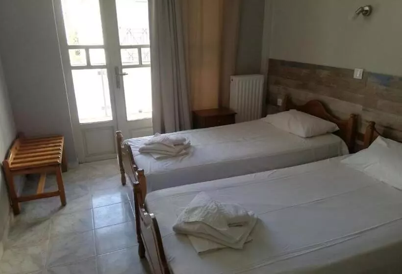 酒店 Bikakis Family Apartments