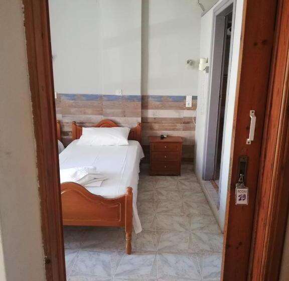 호텔 Bikakis Family Apartments