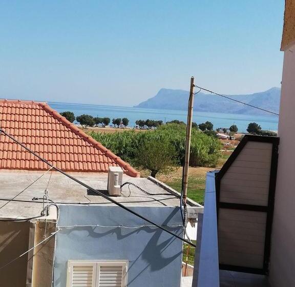 호텔 Bikakis Family Apartments