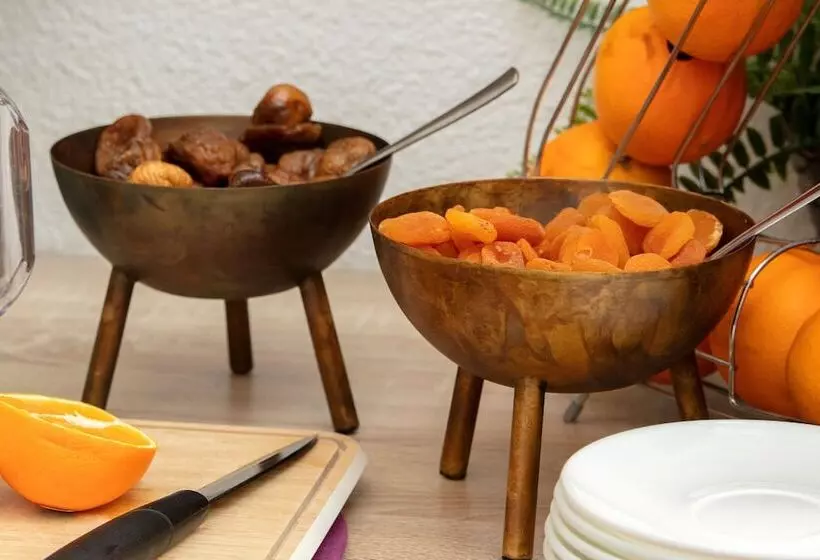 Hotel Kyriad Eco Lille Sud   Noyelles Godault