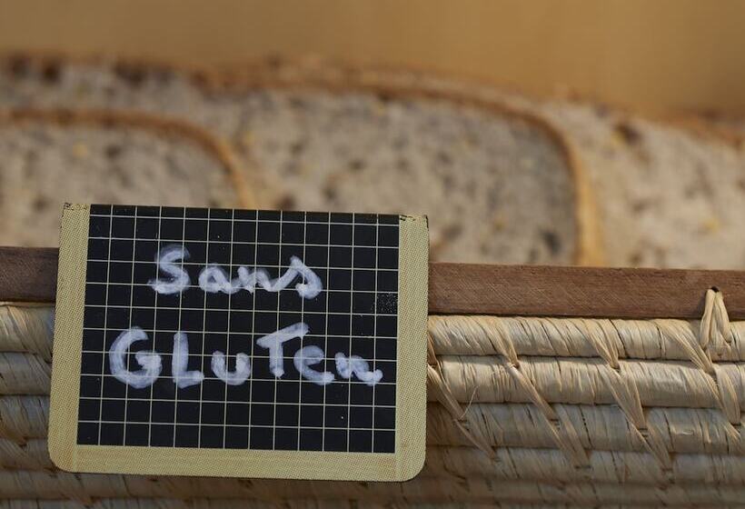 هتل Kyriad Eco Lille Sud Noyelles Godault