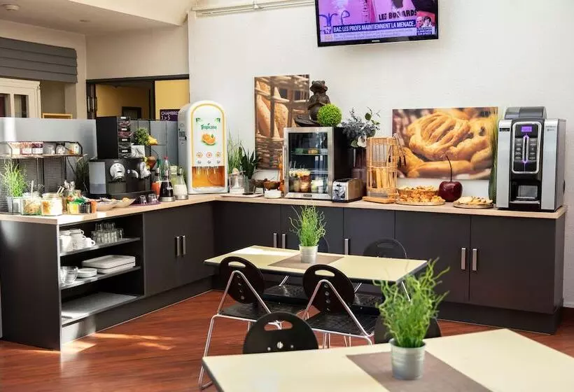 Hotel Kyriad Eco Lille Sud   Noyelles Godault