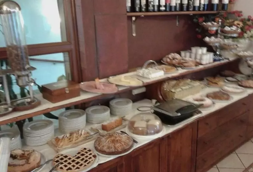 בית מלון כפרי Tirreno