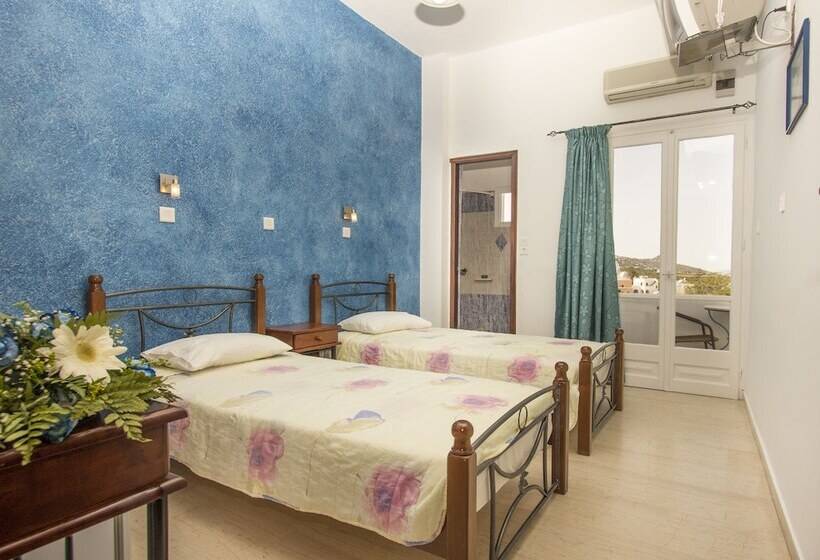 فندق Villa Pelekanos