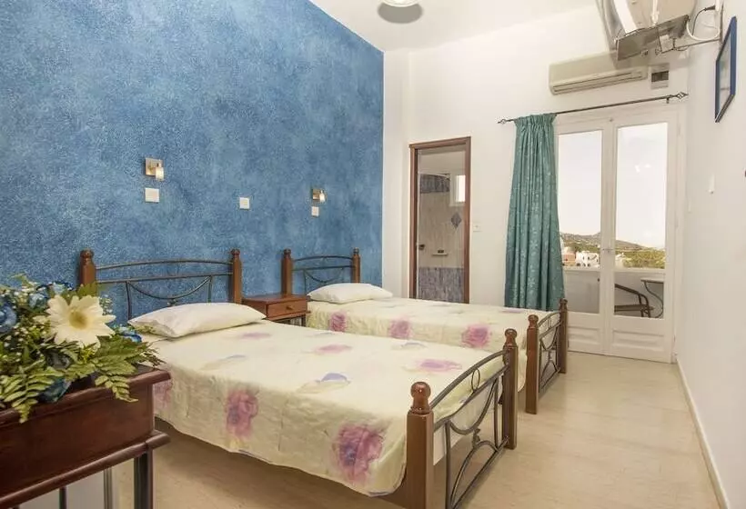 فندق Villa Pelekanos