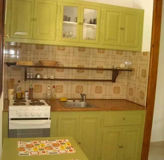 Lemontree Apartments