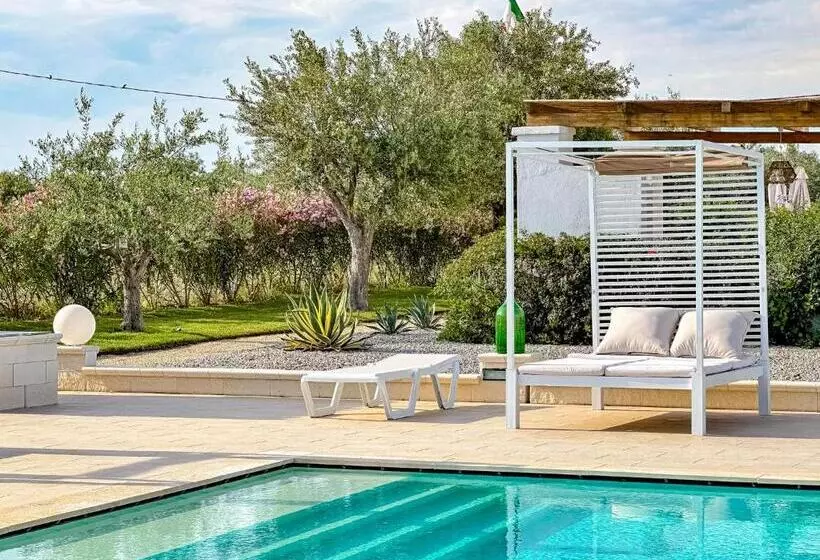 تختخواب و صبحانه Dimora Calauriia  Adults Only