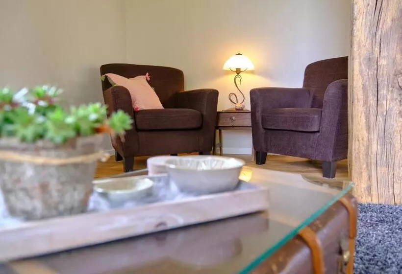 Aamiaismajoitus (B&B) Landhäuschen Anderswo