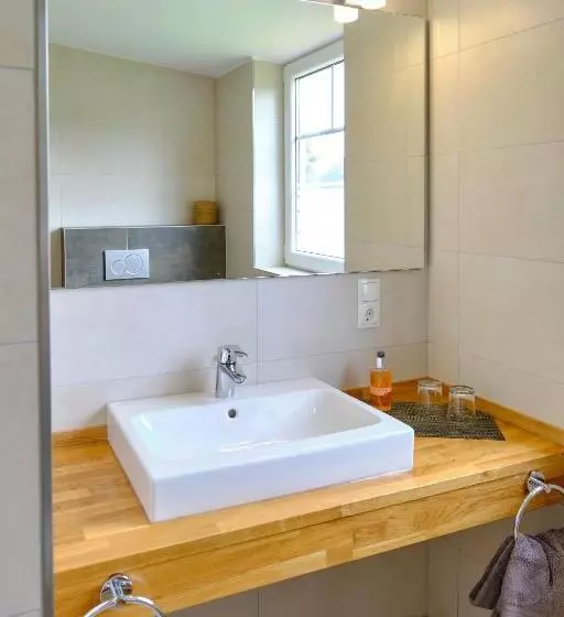 Aamiaismajoitus (B&B) Landhäuschen Anderswo