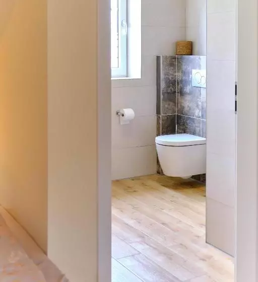 Aamiaismajoitus (B&B) Landhäuschen Anderswo