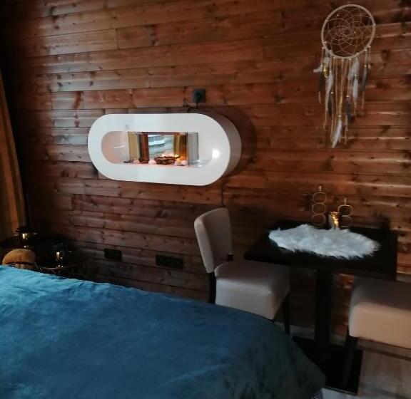 Bed and Breakfast Maison D Hôte Les Notes Endormie Chambre Secrète